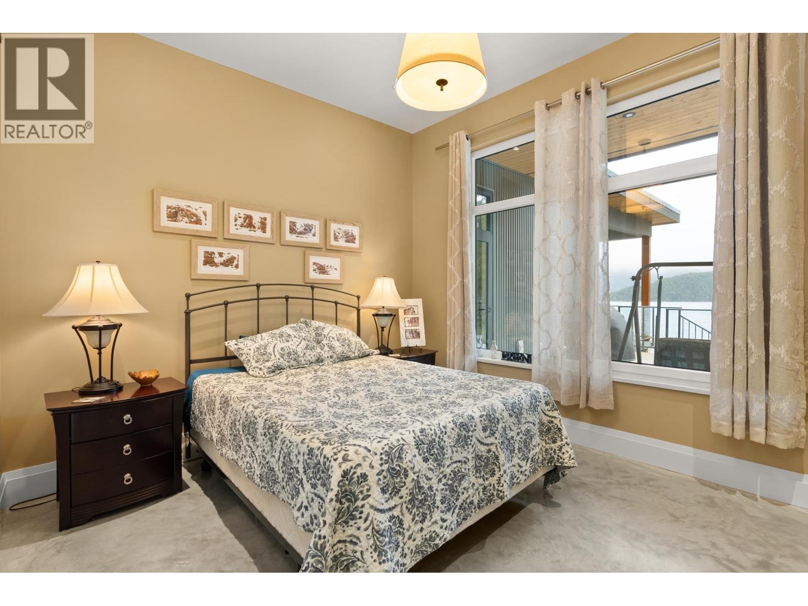 103 Witherby Road, Gibsons, British Columbia V0N 1V6 - Photo 11 - R3085193