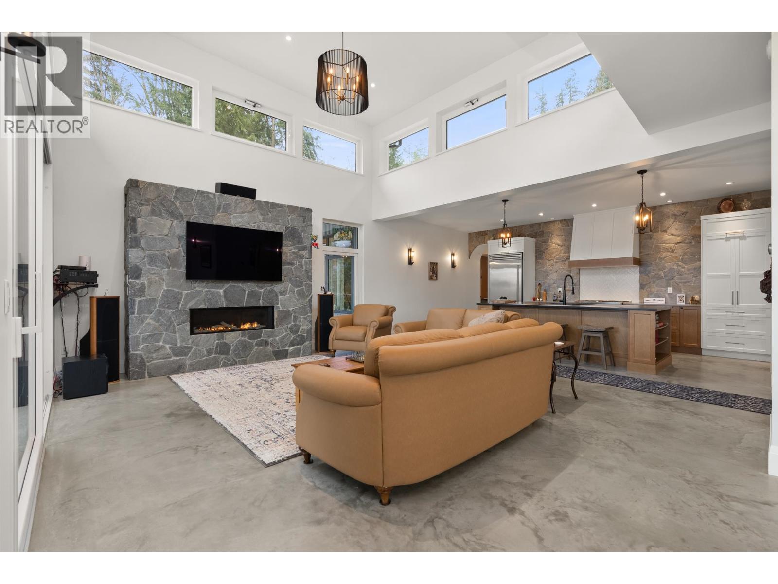 103 Witherby Road, Gibsons, British Columbia V0N 1V6 - Photo 21 - R3085193