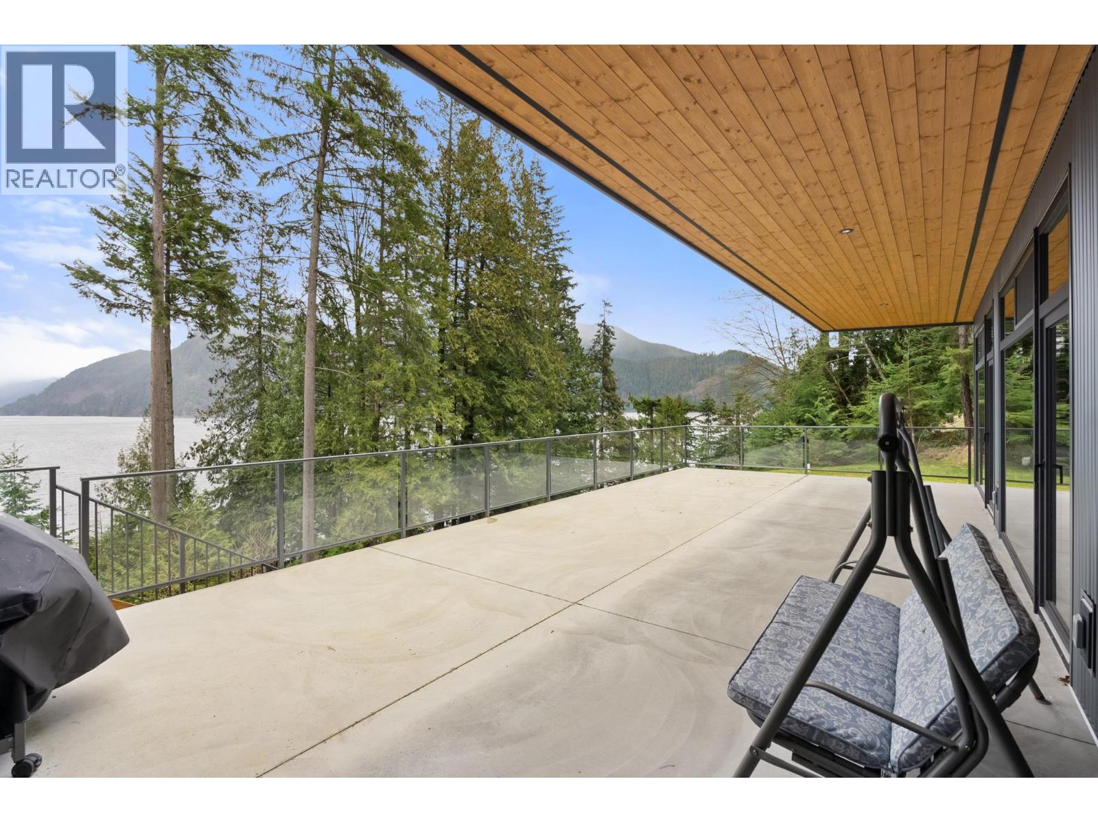 103 Witherby Road, Gibsons, British Columbia V0N 1V6 - Photo 37 - R3085193